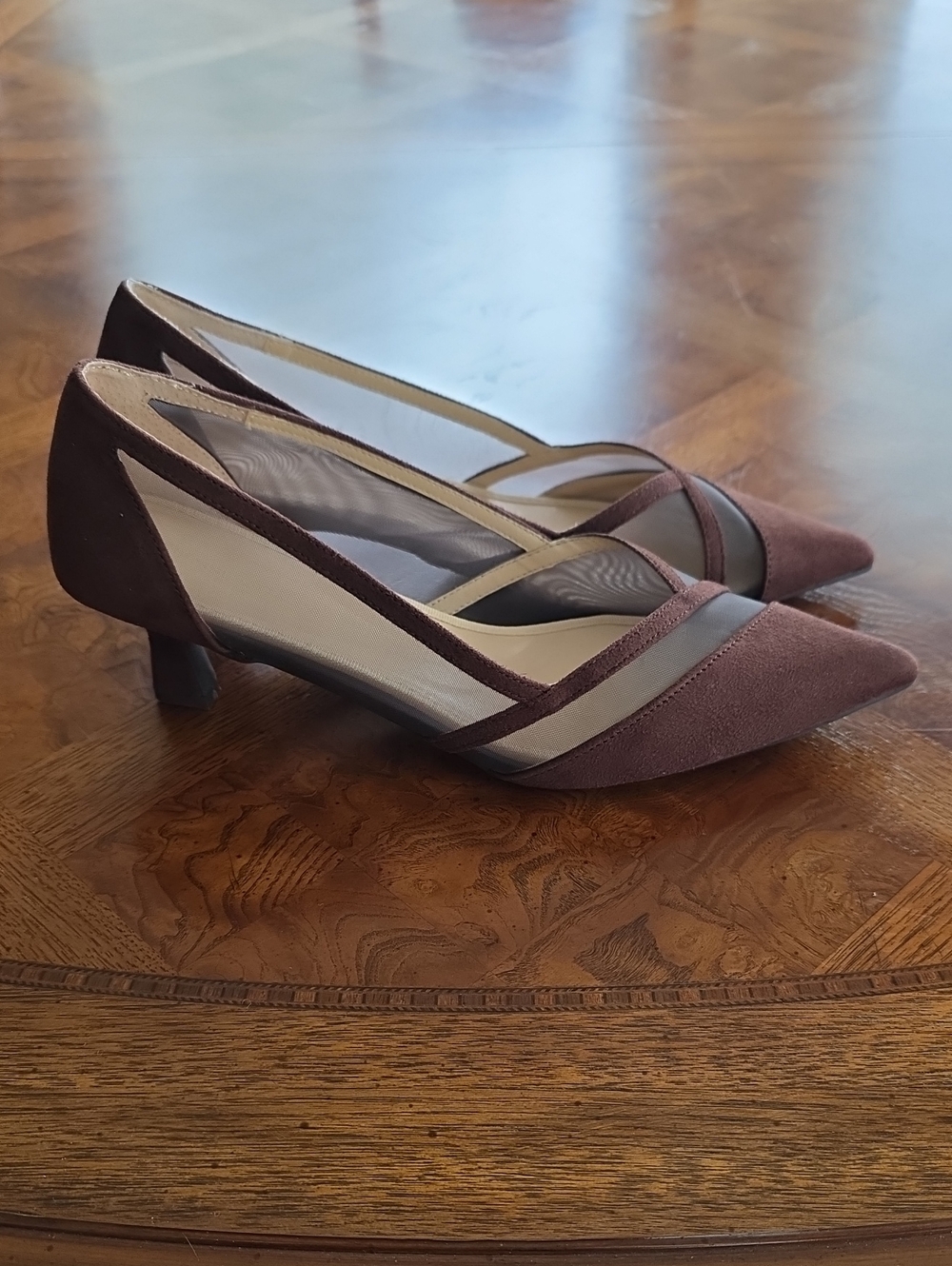 ADRIENNE VITTADINI Slew Women's Faux Suede Mesh Kitten Heels Pumps Brown 11M NEW - Picture 5 of 9
